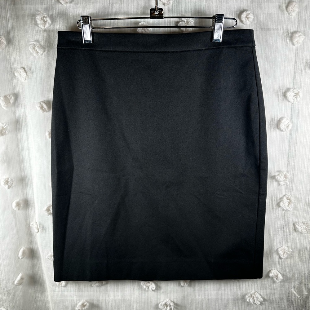 NWT J. Crew Women’s Classic Black Pencil Skirt Size 8P